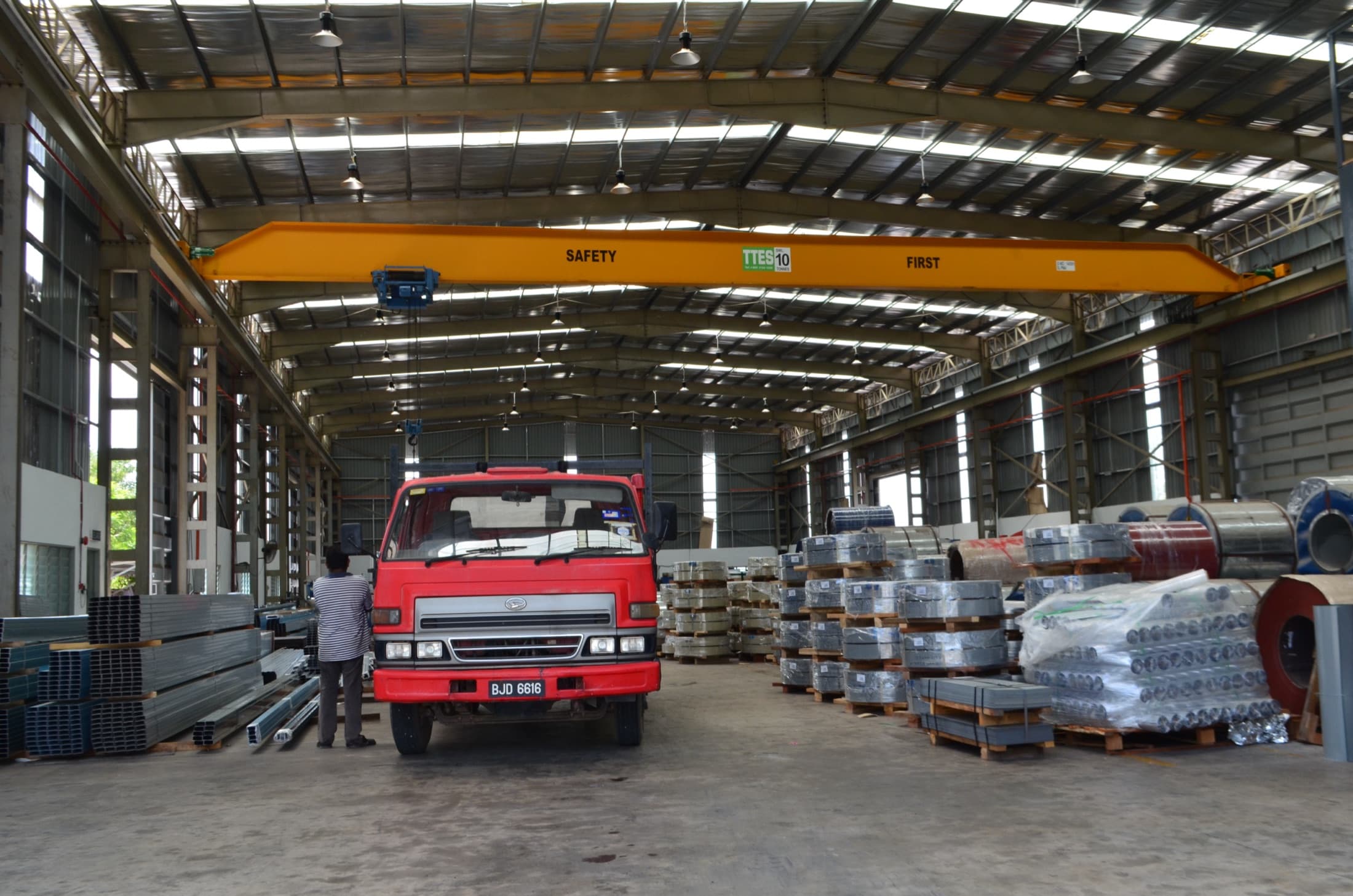 Inside the Yu Wah Steel production floor